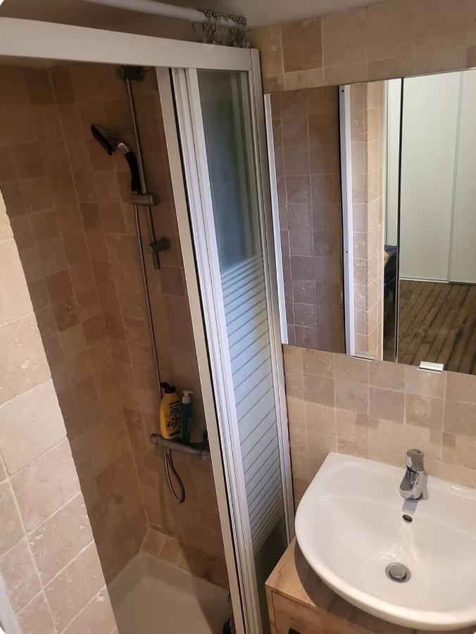 T2 Cosy Autonome H24 Parking Prive Attenant Tv 165Cm Netflix Wi-Fi Au Rez-De-Chaussee Алансон Экстерьер фото