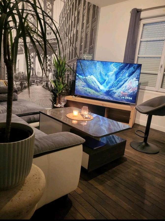 T2 Cosy Autonome H24 Parking Prive Attenant Tv 165Cm Netflix Wi-Fi Au Rez-De-Chaussee Алансон Экстерьер фото
